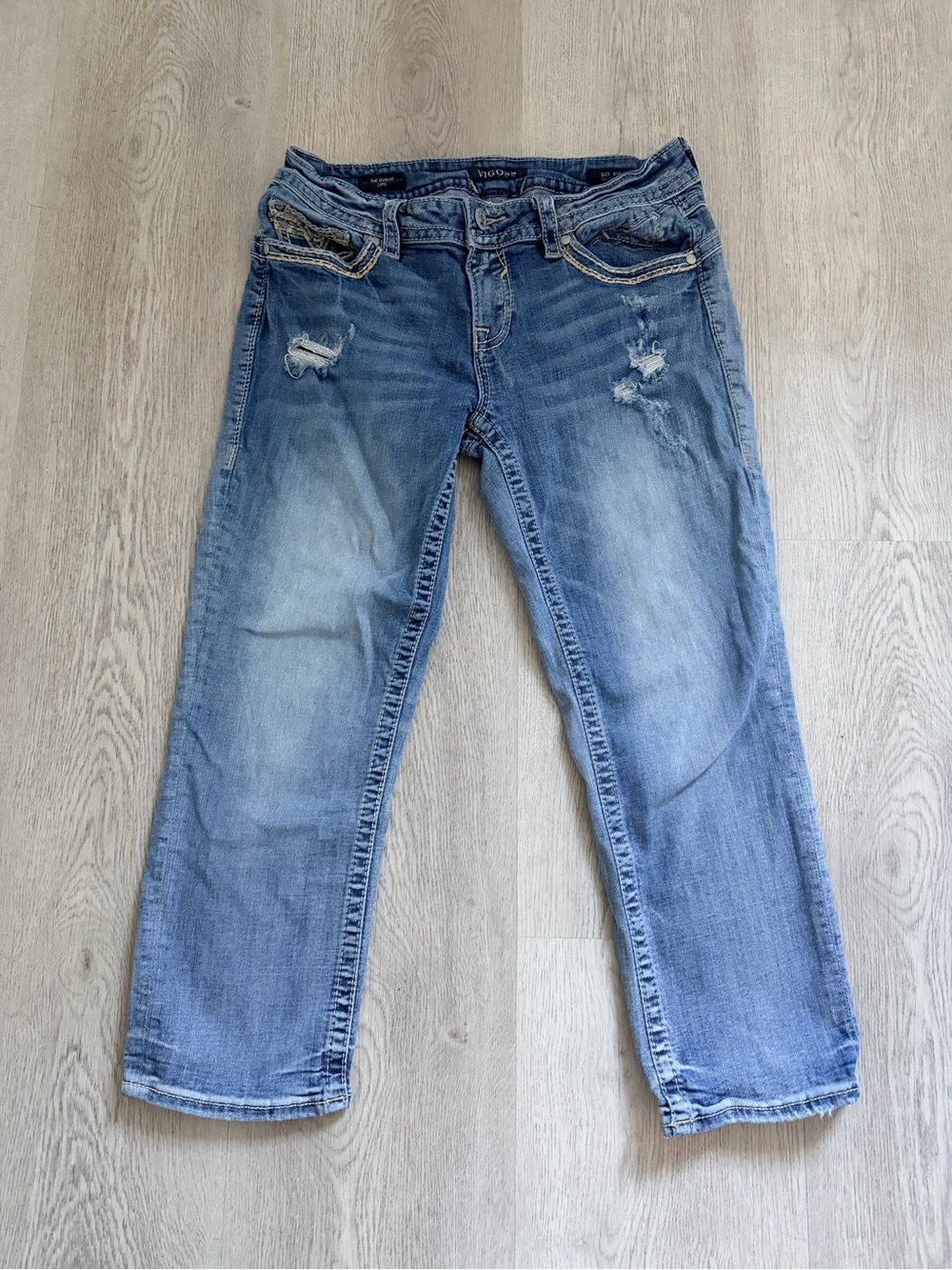 Vigoss Women's Boyfriend Jeans - Light Blue Distressed